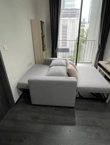 Edge Sukhumvit 23 Safe clean convenient 5th floor BTS Asoke