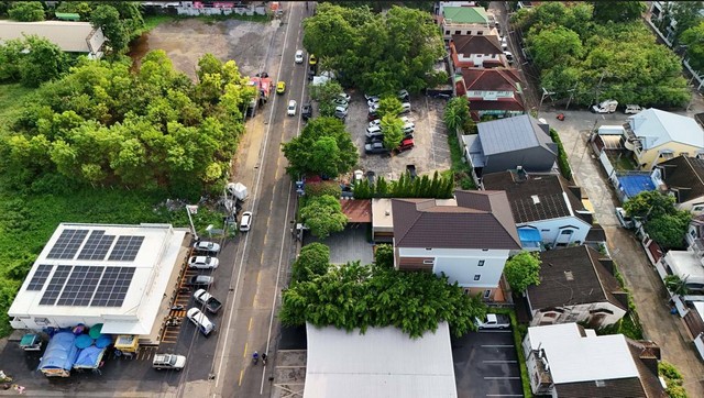 ขายอาคารตึก 4 ชั้น 1 หลัง พร้อมอาคารชั้นเดียว 1 หลัง เนื้อที่ 202 ตารางวา ถนน บางนา ตราด