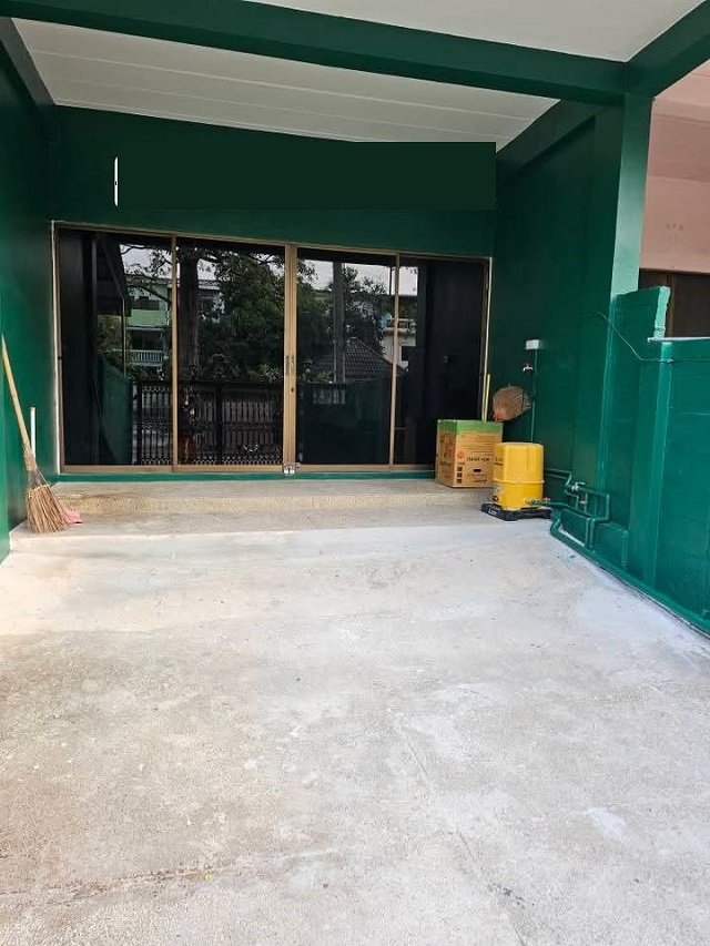 BTS วุฒากาศ 5.9 กม. ทาวน์โฮม 3 ชั้น รีโนเวทใหม่ เซ็นทรัล พระราม 2 2.1 กม.3-4นอน 3 น้ำ วิวสวน  ถ.พระราม 2 กาญจนาภิเษก