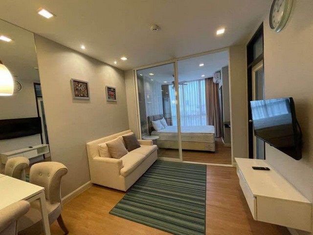 คอนโดเอ็มบาสซี่  ให้เช่า พัทยากลาง  วิวสระว่ายน้ำ   1 ห้องนอน 1 ห้องน้ำ  ชั้น 6