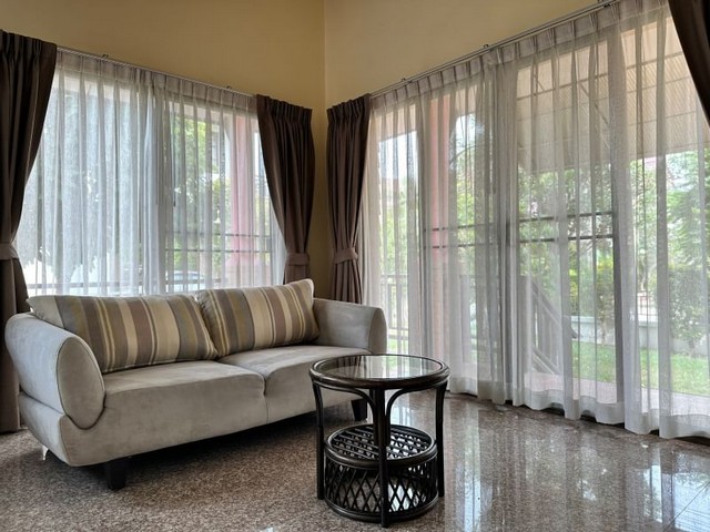 ปล่อยเช่าบ้านเดี่ยว หมู่บ้านคันทรีโฮม 2 พร้อมอยู่ ใกล้ห้างเจปาร์คศรีราชา FP-H0776