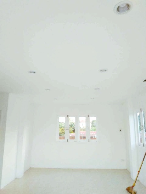 กาญจนาภิเษก 5.44 กม. ถ.บางขุนเทียน เซนทรัล พระราม2 10กม. 4นอน ให้เช่าคฤหาสน์ บ้านเดี่ยว 2 ชั้น 75 ตร.วา.