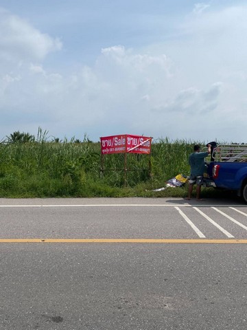 ขายที่เปล่าติดถนนบ้านแพ้ว-กระทุ่มแบน  หน้ากว้างติดถนน 77 เมตร