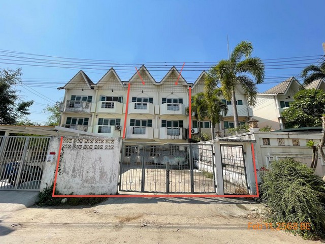 ขายทาวน์เฮ้าส์ 3 ชั้น 2 คูหา ราชพฤกษ์ 34 ถนนราชพฤกษ์  ตลิ่งชัน กทม