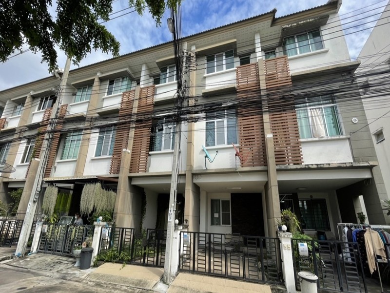 ขายทาวน์เฮ้าส์มือสอง เขตทุ่งครุ กรุงเทพมหานคร โครงการ ทาวน์พลัส ประชาอุทิศ