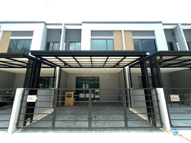 ให้เช่าทาวน์โฮม 2 ชั้น 3 ห้องนอน โครงการพลีโน่ สุขุมวิท-บางนา 2 Pleno Sukhumvit-Bangna 2 ใกล้ Mega บางนา