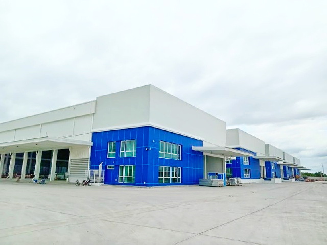  ติดถนนบางนา ตราด นิคมอุตสาหกรรมเวลโกรว์ 1.7 กม. ให้เช่าโกดัง 1722ตร.ม.พื้นที่ freezone Thai Country Club 3.5กม.   วัดบางพลีน้อย 5.7 กม.