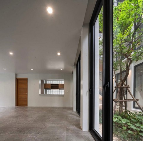 Home Office Stand Alone Sukhumvit 62 เพียง 450 m from BTSบางจาก