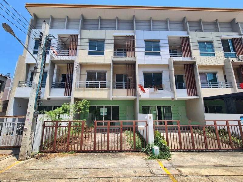 ขายทาวน์เฮ้าส์สอง เมืองนนทบุรี จังหวัดนนทบุรี โครงการ เทมโปทาวน์