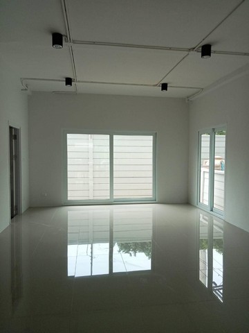 HR2578ให้เช่าโฮมออฟฟิศ 4 ชั้น โครงการเดอะ เทอร์มินอล สุวรรณภูมิ ใกล้สนามบินสุวรรณภูมิ เหมาะทำออฟฟิศ