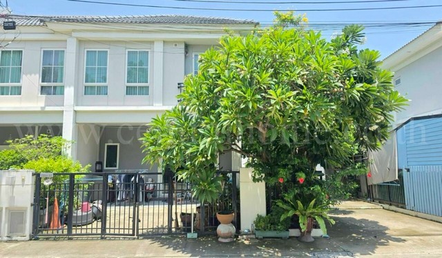 ทาวน์โฮม เดอะ คอนเนค บางนา - สุวรรณภูมิ หลังมุม ราคาถูก