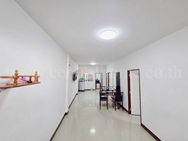 ทาวน์เฮ้าส์ หมู่บ้านพระปิ่น โครงการ 9 ถนนโรจนะ บางปะอิน อยุธยา