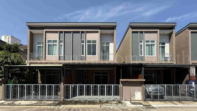 ทาวน์เฮ้าส์ 2 ชั้น ปรีชา ราม 3 ราษฏร์พัฒนา - เคหะร่มเกล้า ราคาถูกที่สุด