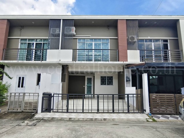 ทาวน์เฮ้าส์ หมู่บ้าน พฤกษาทาวน์ พรีเว่ รามอินทรา 117