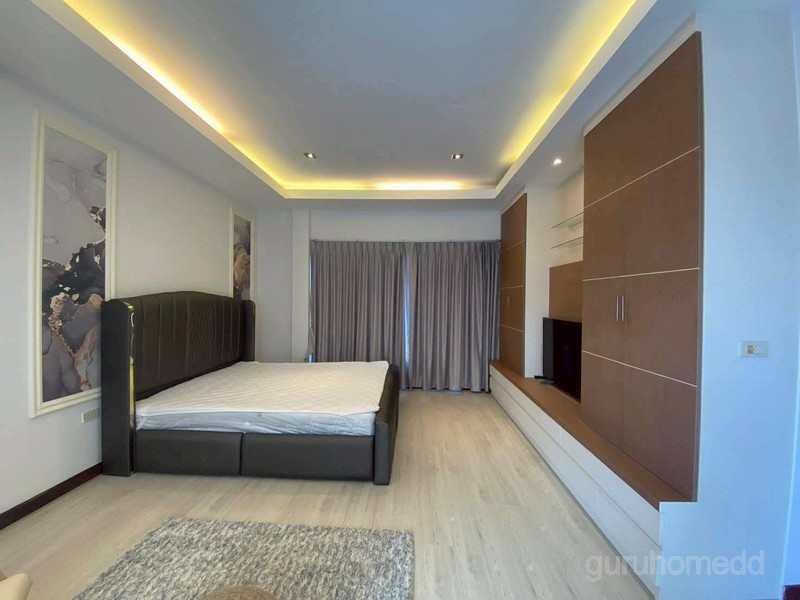 ให้เช่าบ้านเดี่ยว 2 ชั้น หลังมุม มบ.โนเบิลทารา  พัฒนาการ พร้อมสระว่ายน้ำส่วนตัว เนื้อที่ 134 ตรว 5นอน 6น้ำ - ghd000627R