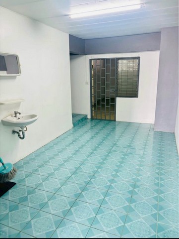 Vายและให้เช่าอาคารพาณิชย์ใกล้ขนส่งใหม่ ระยอง เดือนละ 6,900