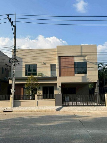 ให้เช่าบ้านเดี่ยว 2 ชั้น เฟอร์ครบ พร้อมเข้าอยู่ บ้านแหวน หางดง 