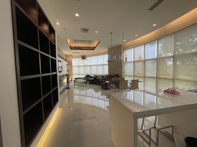 P814 ขาย ให้เช่า คอนโด กฤษดาโกลเด้น คอนโดเทล คลิฟแอนด์พาร์ค Kritsada Golden Condotel Cliff&Park ชั้น M จาก 33 ชั้น ติดหาดส่วนตัว