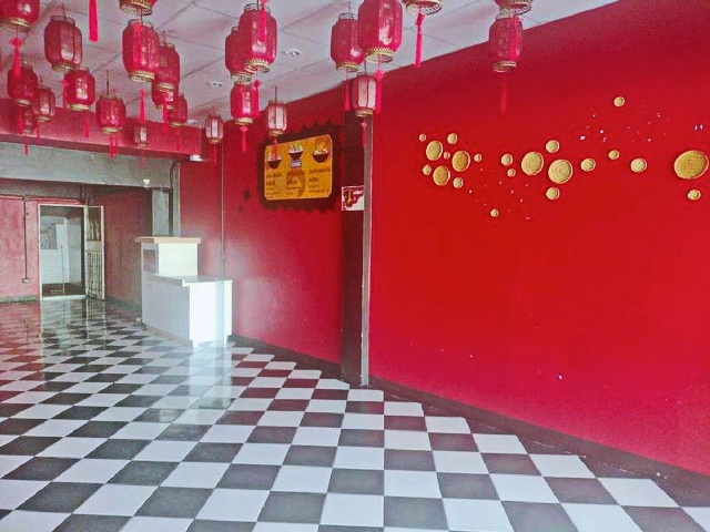 BTSปากน้ำ 1.3 กม. BTS ศรีนครินทร์ 1.19 กม. ให้เช่าอาคารพาณิชย์ 1 คูหา 3.5 ชั้น มีชั้นลอย ตลาดปากน้ำ 700 ม 18 ตร.วา.232 ตร.ม.