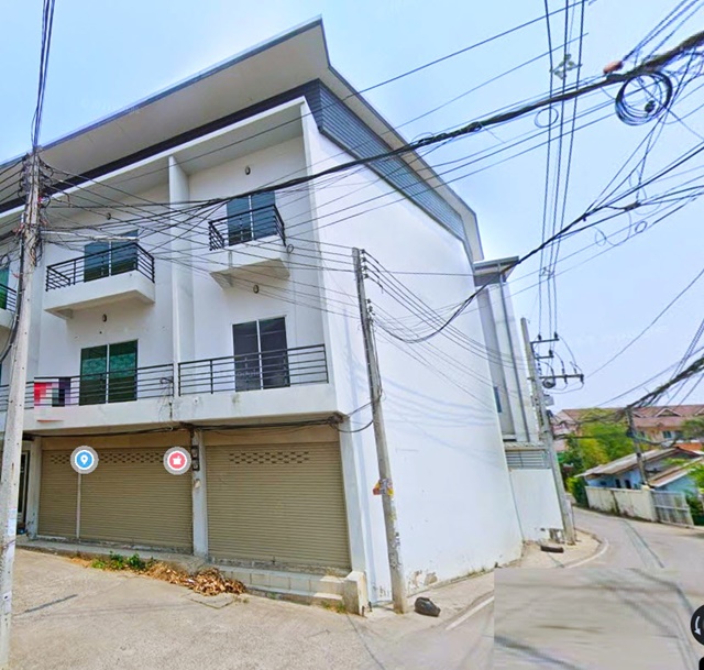 แม็คโคร แม่เหียะ 1.3 กม. ตลาดแม่เหียะ 100ม. แอร์ครบทุกห้อง ให้เช่าอาคารพาณิชย์  3 ชั้น 46ตร.วา.550ตร.ม พร้อมเฟอร์ เครื่องไฟฟ้า 3 นอน 3 น้ำ 