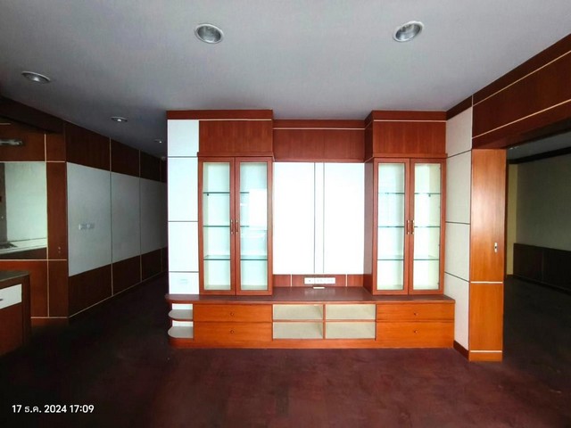 ขายบ้านเดี่ยวหมู่บ้าน รวมเก้า ถ.พุทธมณฑลสาย 2 บางไผ่ ภาษีเจริญ กรุงเทพมหานคร