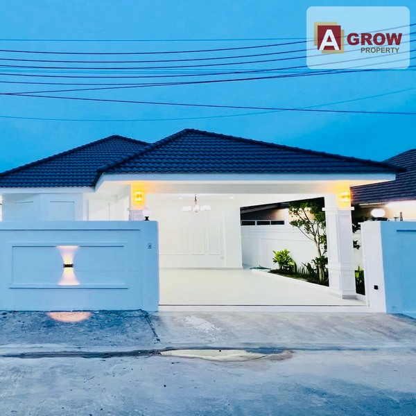 หมู่บ้านรวิพรชิตี้โฮม หนองไม้แก่น บ้านสวยพร้อมสระว่ายน้ำในบ้าน เฟอร์ฯครบ ตกแต่งบิวอินทั้งหลัง พร้อมอยู่