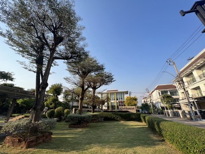 ขายทาวน์โฮม 3 ชั้น ราคาพิเศษ ทำเลดี อยู่เองก็คุ้ม ปล่อยเช่าก็ได้ราคา !!! ขายบ้านกลางเมือง สาทร-ตากสิน เออร์บาเนียน 1