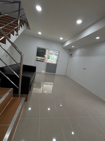 เช่าบ้านเดี่ยวสองชั้น ซอยศรีด่าน 1/5 ตำบลสำโรงเหนือ  อำเภอเมือง  สมุทรปราการ