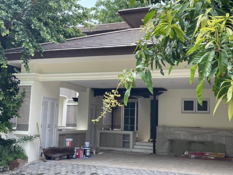 HR 6061 ขายและให้เช่าบ้านเดี่ยวสุดหรู หมู่บ้านลดาวัลย์ รามอินทรา กม.2 ติดถนนใหญ่