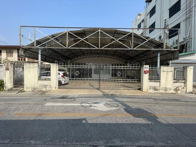 ให้เช่าบ้านเดี่ยว 2 ชั้น ซอยลาดพร้าว 94 ทาวน์อินทาวน์ ใกล้MRTลาดพร้าว83