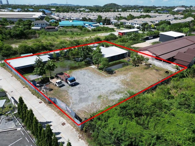 ขายบ้าน พร้อมที่ดินแปลงสวย ใกล้ถนนข้าวหลาม บางแสน TP-L1381