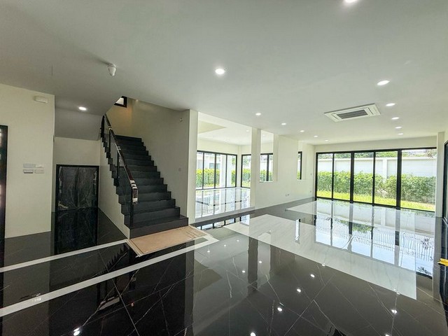 ขายบ้านเดี่ยว เนื้อที่เยอะ ใกล้สุขุมวิท เซ็นทรัล คาซาลูน่า เมสโต ชลบุรี TP-H1380