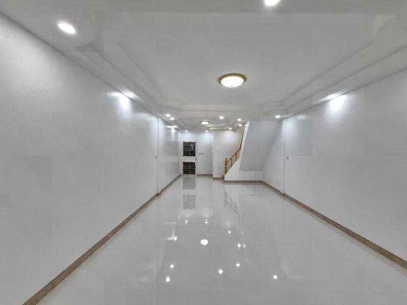 ให้เช่าบ้าน2ชั้น หมู่บ้านอินทราวิลล่า ย่านกัลปพฤกษ์ เขตภาษีเจริญ จังหวัดกรุงเทพมหานคร