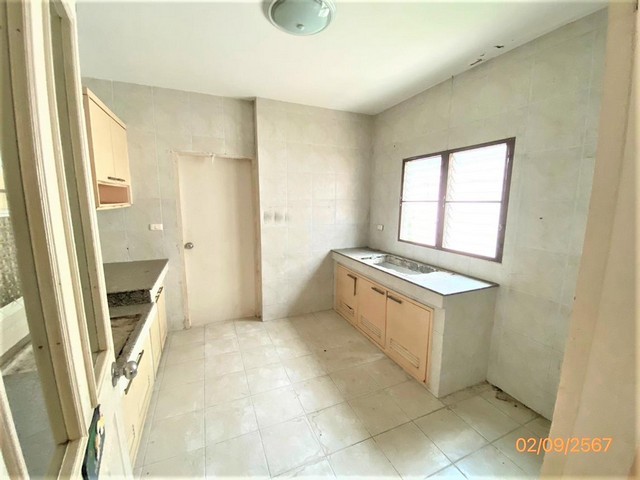 ขายบ้านเดี่ยวหมู่บ้าน เศรษฐสิริ ประชาชื่น เรสซิเด้นซ์ 1 ถ.ประชาชื่น ต.ท่าทราย อ.เมืองนนทบุรี นนทบุรี