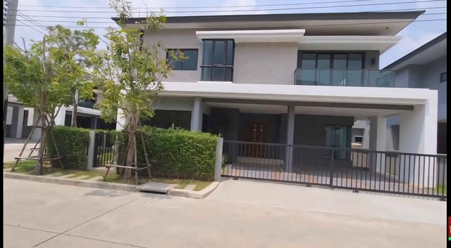 HR2582ให้เช่าบ้านเดี่ยวสองชั้น หลังมุม โครงการ The City สะพานเจษฎาบดินทร์ ใกล้รถไฟฟ้าท่าอิฐ