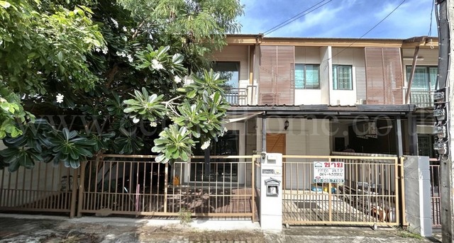 ทาวน์เฮ้าส์ พฤกษาวิลล์ 42 เทอดไท - กัลปพฤกษ์ หลังริม