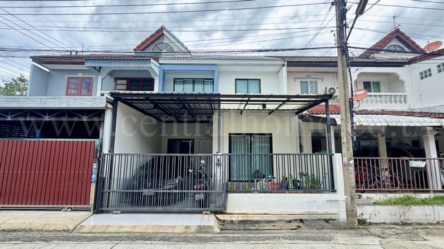 ทาวน์เฮ้าส์ 2 ชั้น ซื่อตรง รัตนาธิเบศร์ ไทรม้า นนทบุรี