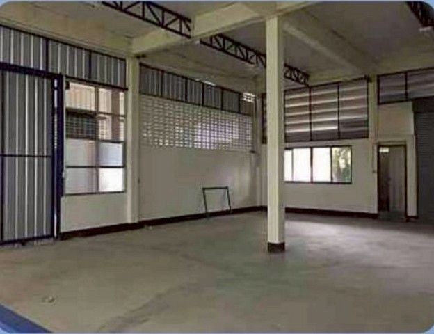 ให้เช่าโกดังอยู่ถนนเกษตรนวมินทร์ เลียบด่วนเอกมัยรามอินทรา เขตบึงกุ่ม กรุงเทพ