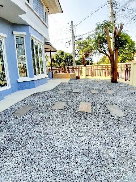 บ้านเดี่ยว 2ชั้น ตลาดพระปิ่น 3 1.5 กม.เพอร์เฟค พาร์ค 3 นอน  รพ.บางใหญ่ 1.6 กม. ตลาดเลิศนิมิต 1.7กม 3น้ำ 57ตร.วา.237 ตร.ม.3 น้ำ