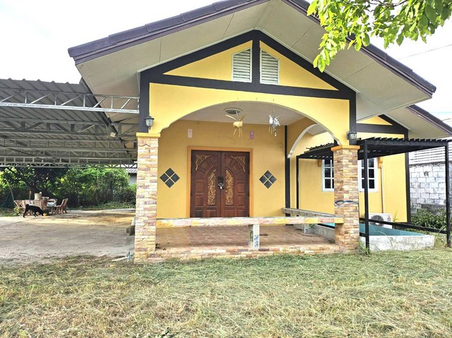 ขายบ้านชั้นเดียวตำบลมาบไผ่บ้านบึงชลบุรีสร้างบนที่ดินเนื้อที่ 100 ตารางวา