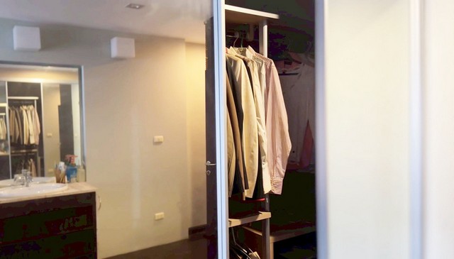 ขายอาคารพาณิชย์พุทธโอสถ 4 ชั้น ใกล้ถนนสุรวงศ์ ถนนสี่พระยา ร.ร.อัสสัมชัญศึกษา, อัสสัมชัญ คอนแวนต์สีลม