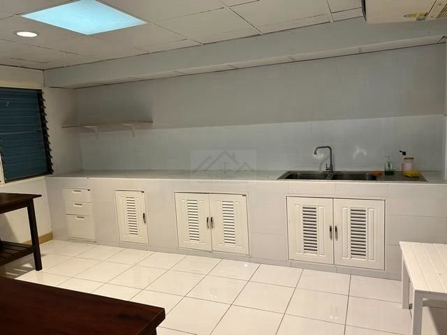 ให้เช่าบ้านเดี่ยว2ชั้นย่านพระราม9 The Nine หัวหมาก หลังมุม พระราม9ซอย43 เหมาะพักอาศัยหรือทำออฟฟิศ ใกล้ The Nine และ CJ Mall เลี้ยงสัตว์ได้