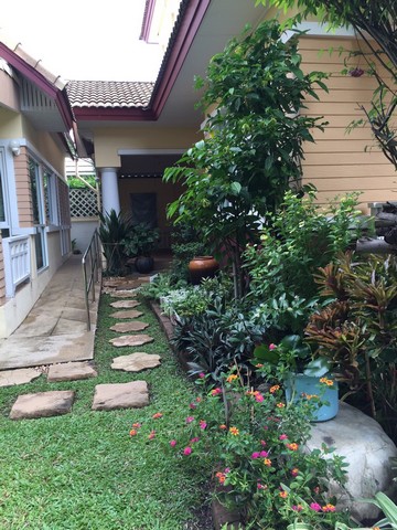 LVPU53189 ขายบ้านเดี่ยว 2 ชั้น หมู่บ้านมัณฑนา วงแหวนปิ่นเกล้า-ตลิ่งชันสุพรรณบุรี ใกล้ โลตัสสพลัสมอลล์ บางใหญ่ และเซ็นทรัล เวสต์เกต