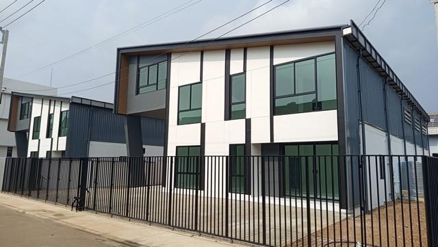 ขาย มินิแฟคตอรี่3ชั้น นิมิตใหม่-ลำลูกกา พื้นที่สีม่วง สำหรับอุตสาหกรรมและคลังสินค้า ใกล้โรงพยาบาลซีจีเอช ลำลูกกา