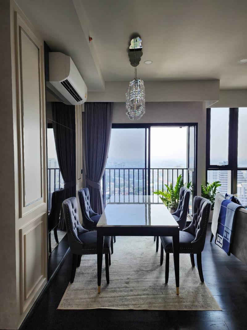 ขายคอนโดอัสสกาญจน์ เพลส ไกล้เดอะมอลล์บางกะปิ ไกล้รถไฟฟ้าสีเหลือง ชั้น8 อาคาร5  เนื้อที่ 20.15 ตรม  พร้อมแอร์  เคาเตอร์ครัว