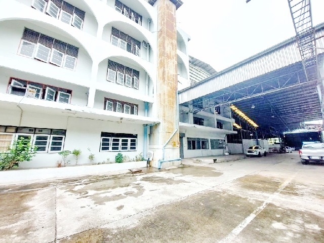 5ปีมีครั้ง เทอร์มินอล 21 พระราม 3 1.4 กม.BRTเจริญราษฎร์ 1.5 กม. ให้เช่าโกดังขนาดใหญ่ พร้อมออฟฟิศ 3 ชั้น  6,000ตร.ม.1500 ตร.วา