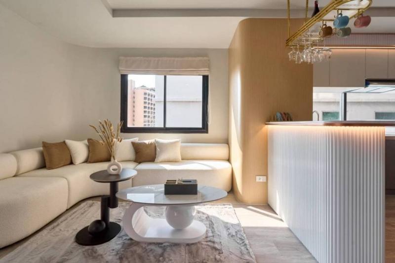 ขายคอนโด Luxury Style เพียง 3.99 ล้าน 65 ตรม. 2 นอน 2 น้ำ KN Town condo เฟอร์นิเจอร์ครบ ตกแต่งสวย ทำ Airbnb ได้