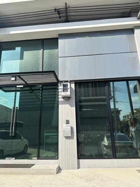 HR 6068 ให้เช่า Home office 4.5 ชั้น 363 ตร.ม. Nirvana @ Work เกษตร - นวมินทร์ ใกล้เซ็นทรัสอีลวิล