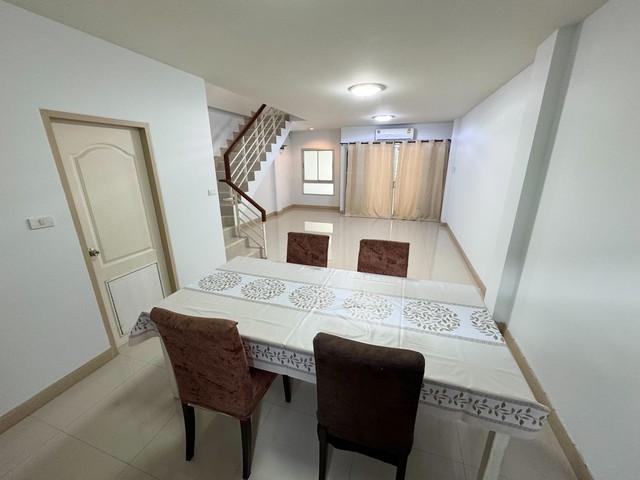 HR 6066 ให้เช่าทาวน์โฮม 3 ชั้น กลอรี่เฮาส์ โพธิ์แก้ว3 ลาดพร้าว101 ใกล้รถไฟฟ้าสายสีเหลือง และห้างThe mall บางกะปิ