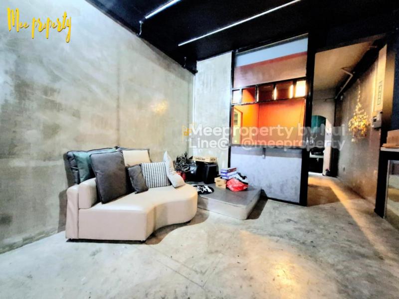 บ้าน townhome สีลม 3 ชั้น พื้นที่ใช้สอย 300 ตร.ม. ย่านสีลม ME-186